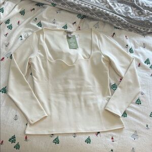 H&M Cream Long Sleeve Top